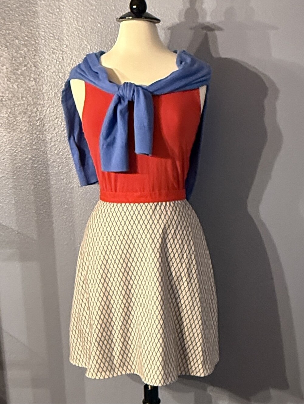 Fox & Shrew Beautiful Classic Red & Ivory A-Line Skirt Size 2